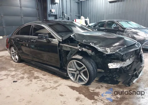2016 Mercedes-Benz Cls 550 4Matic z USA, uszkodzony, nr VIN WDDLJ9BB9GA167741